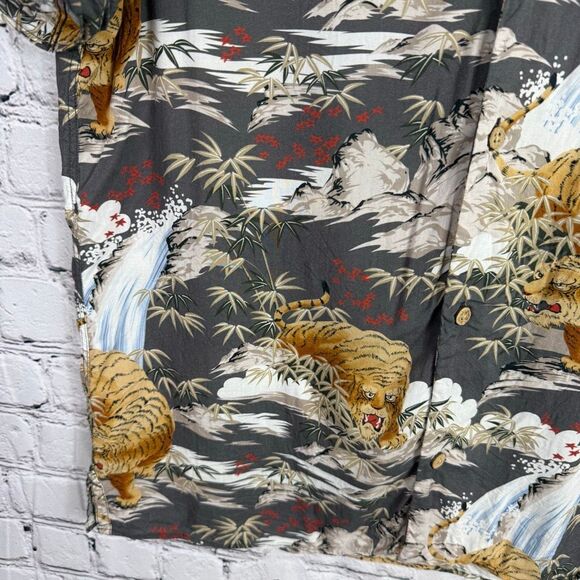 AllSaints Sumatra Hawaiian Tiger Print Shirt Size Medium C - Picture 3 of 9